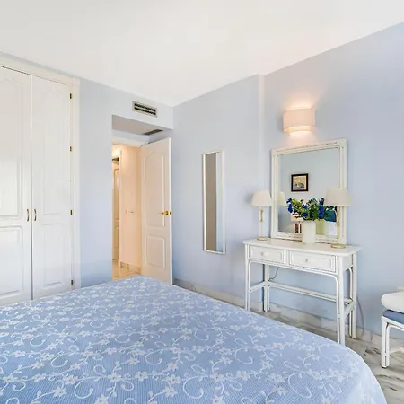 Holiday home Stylish Townhouse In Puerto Banus, *